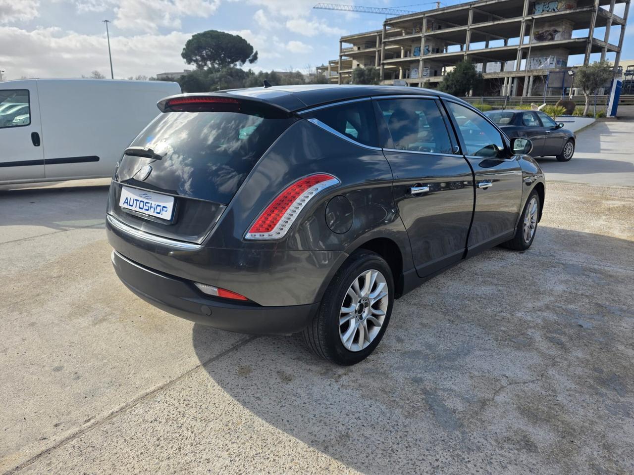 Lancia Delta 1.6 MJT DPF Oro