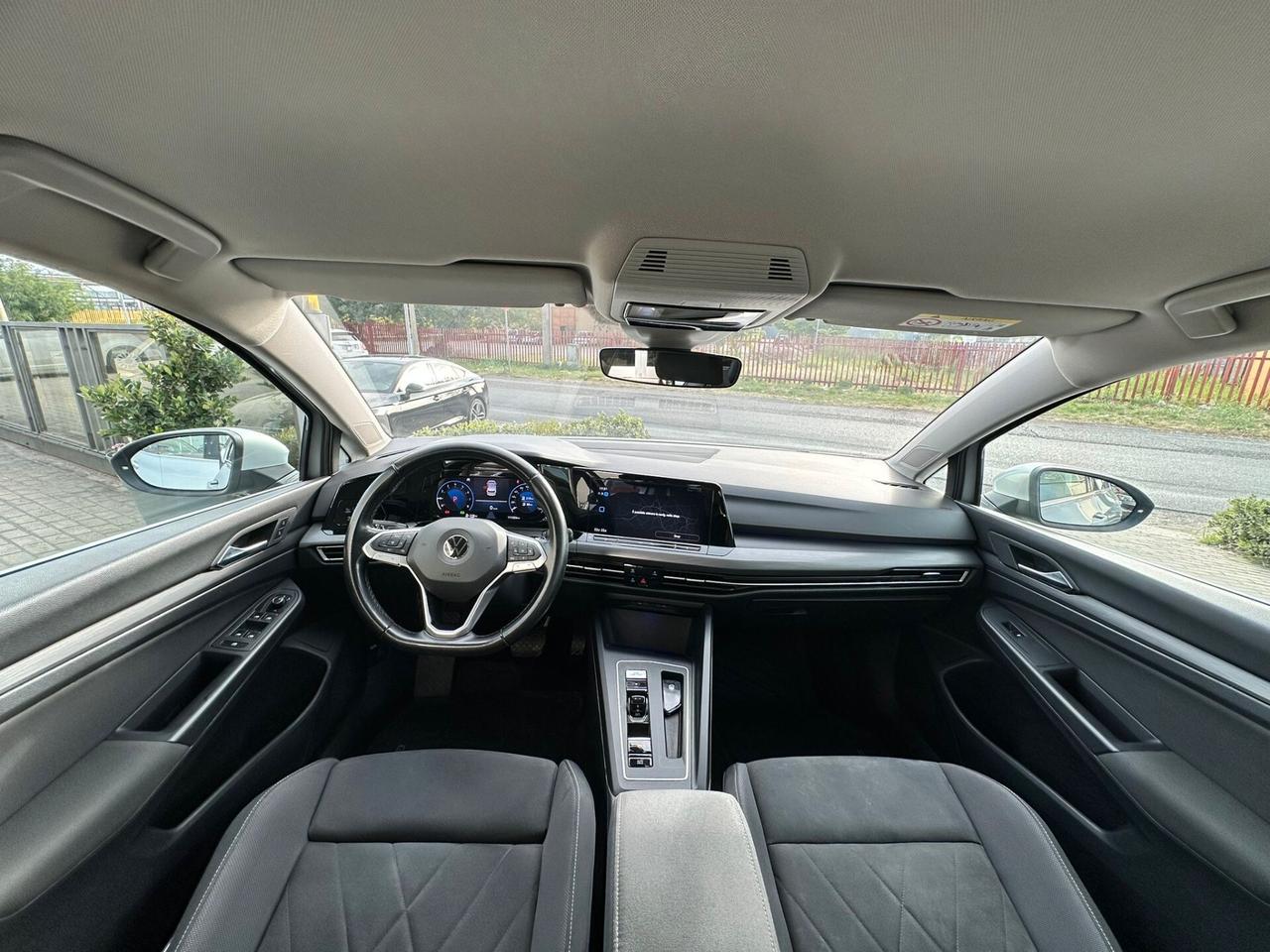 Volkswagen Golf 1.5 TGI DSG Style
