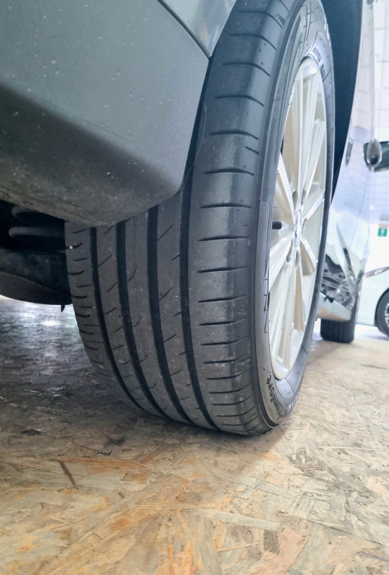 FORD C-Max 1.5 TDCi 120CV TITANIUM NEOPATENTATI
