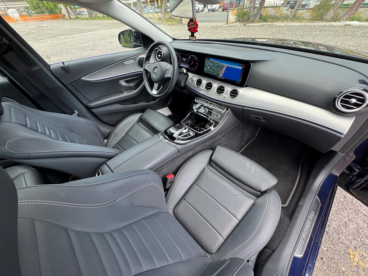 MERCEDES-BENZ E 350 D AUTO PREMIUM PLUS 49000 KM