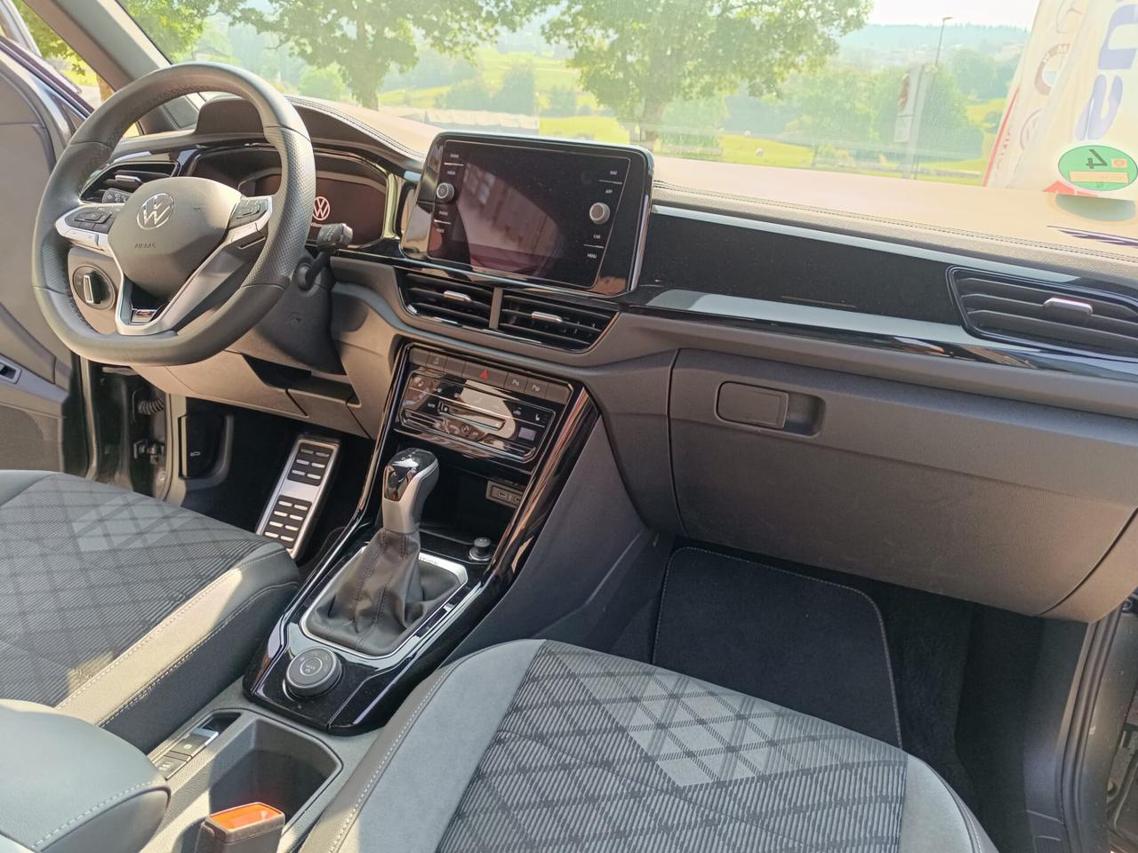 VOLKSWAGEN T-ROC 2.0 TDI 150CV 4MOTION R-LINE 4X4 4WD