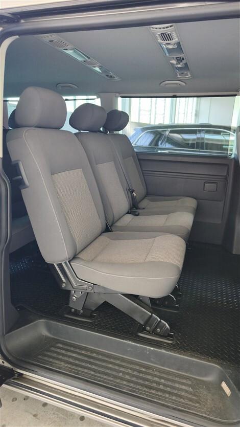 Volkswagen T5 Caravelle 2.0 BiTDI 180CV DSG Comfortline