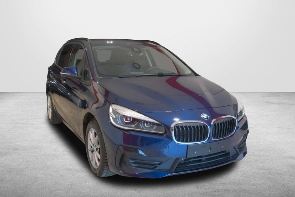 BMW 216D ACTIVE TOURER 116CV STEPTRONIC BUSINESS ADVANTAGE ( FARI LED - PELLE - CRUISE - NAVI - PARK ASSISTANT - TELECAMERA POST. )