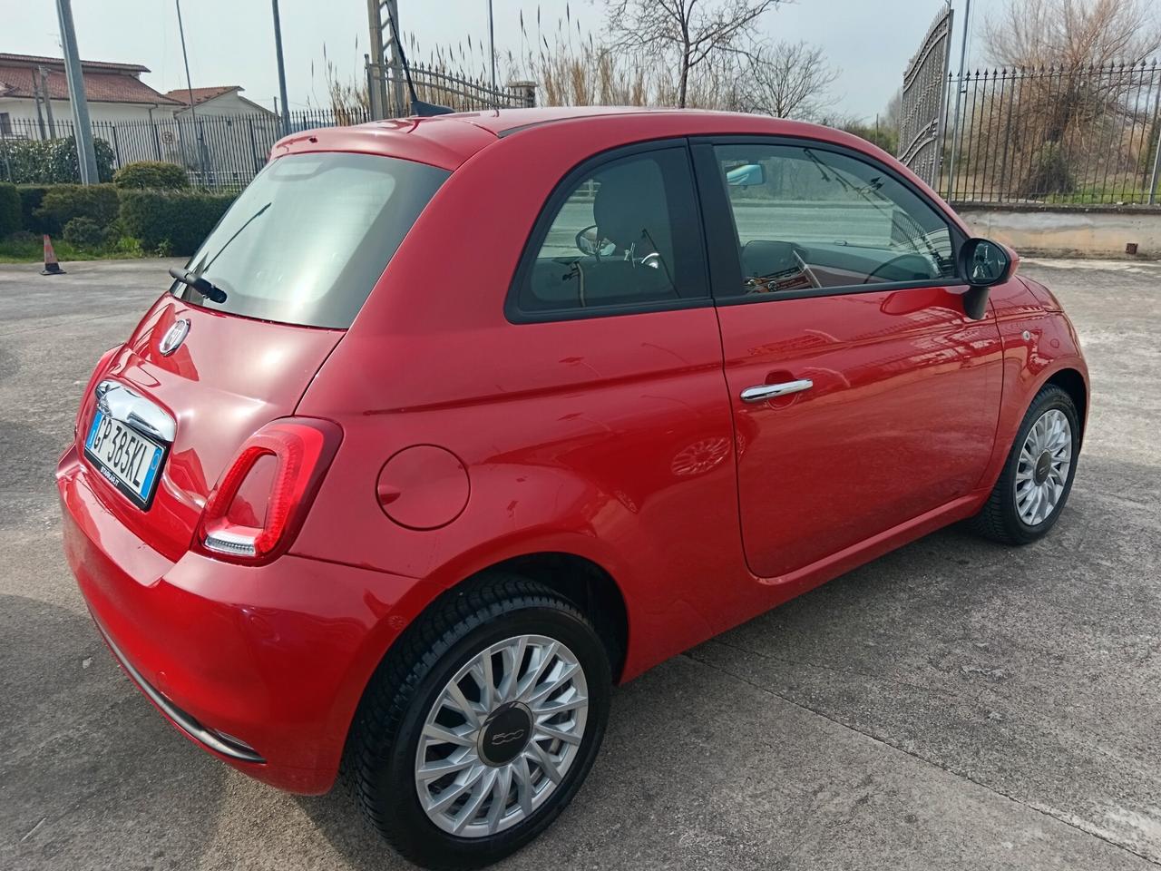 Fiat 500 1.0 Hybrid Red