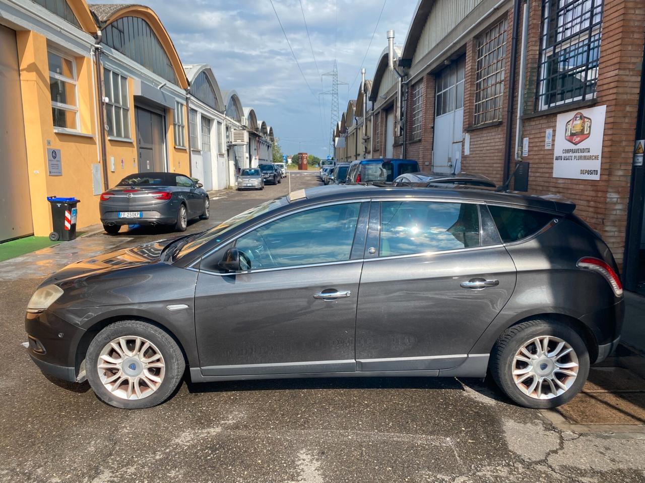 Lancia Delta 1.4 120 CV Silver Ecochic GPL - UNICO PROPRIETARIO