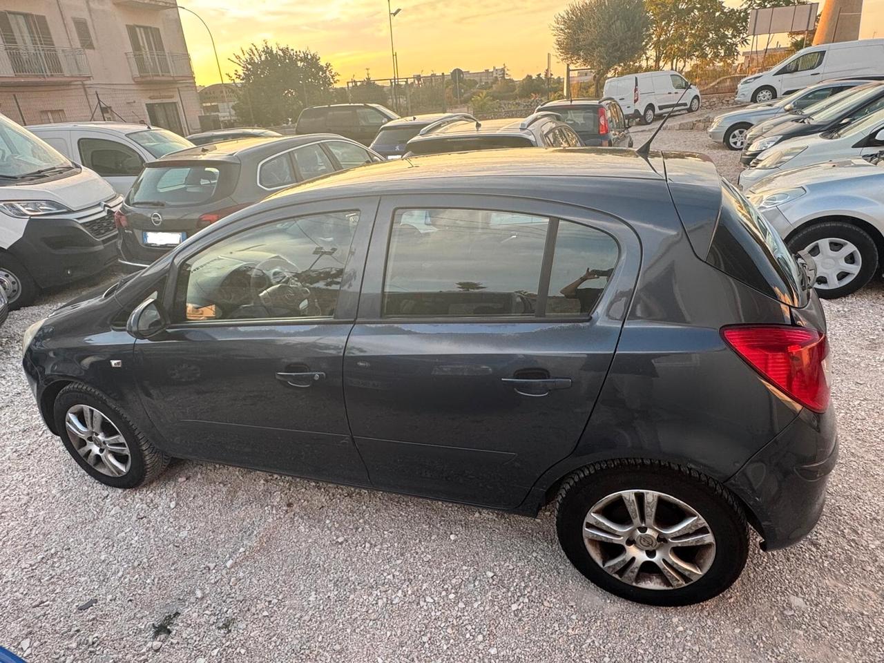 Opel Corsa 1.3 CDTI 75CV 5 porte Cosmo