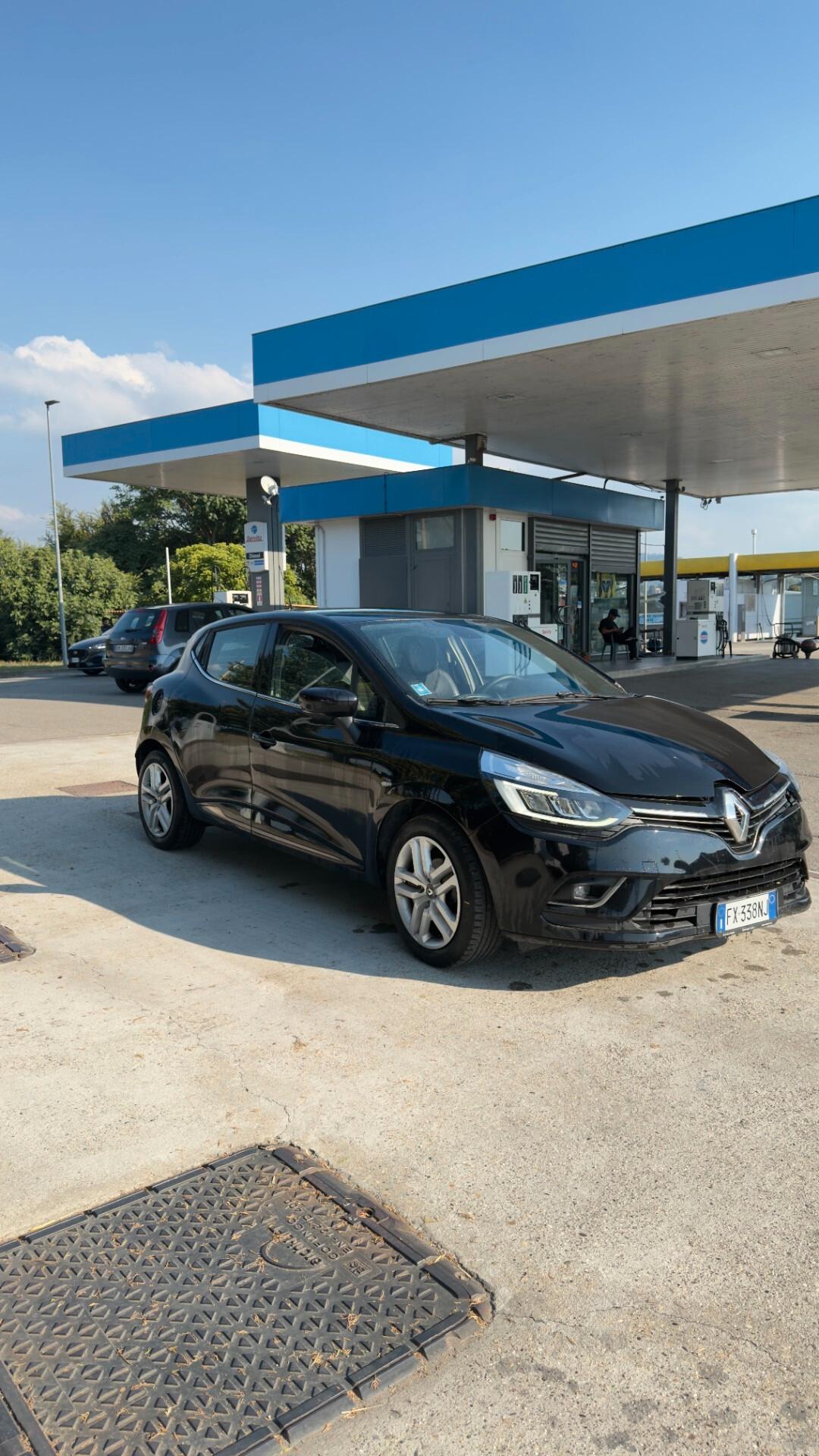 Renault Clio TCe 12V 90 CV GPL 5 porte Moschino Zen