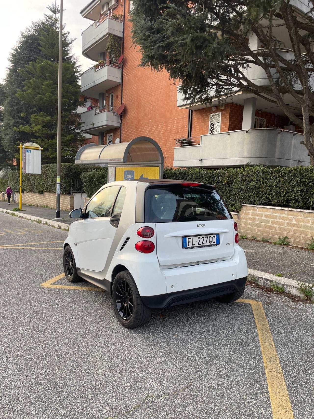 Smart ForTwo 1000 MHD coupé pure Unipro manutenzione certificata