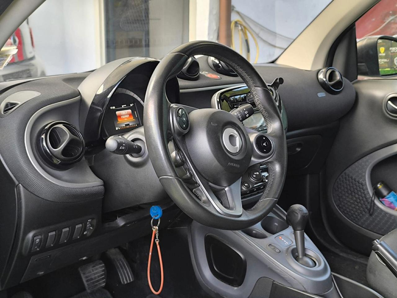 Smart ForTwo 1.0 71 cv - Cambio Automatico Block Shaft