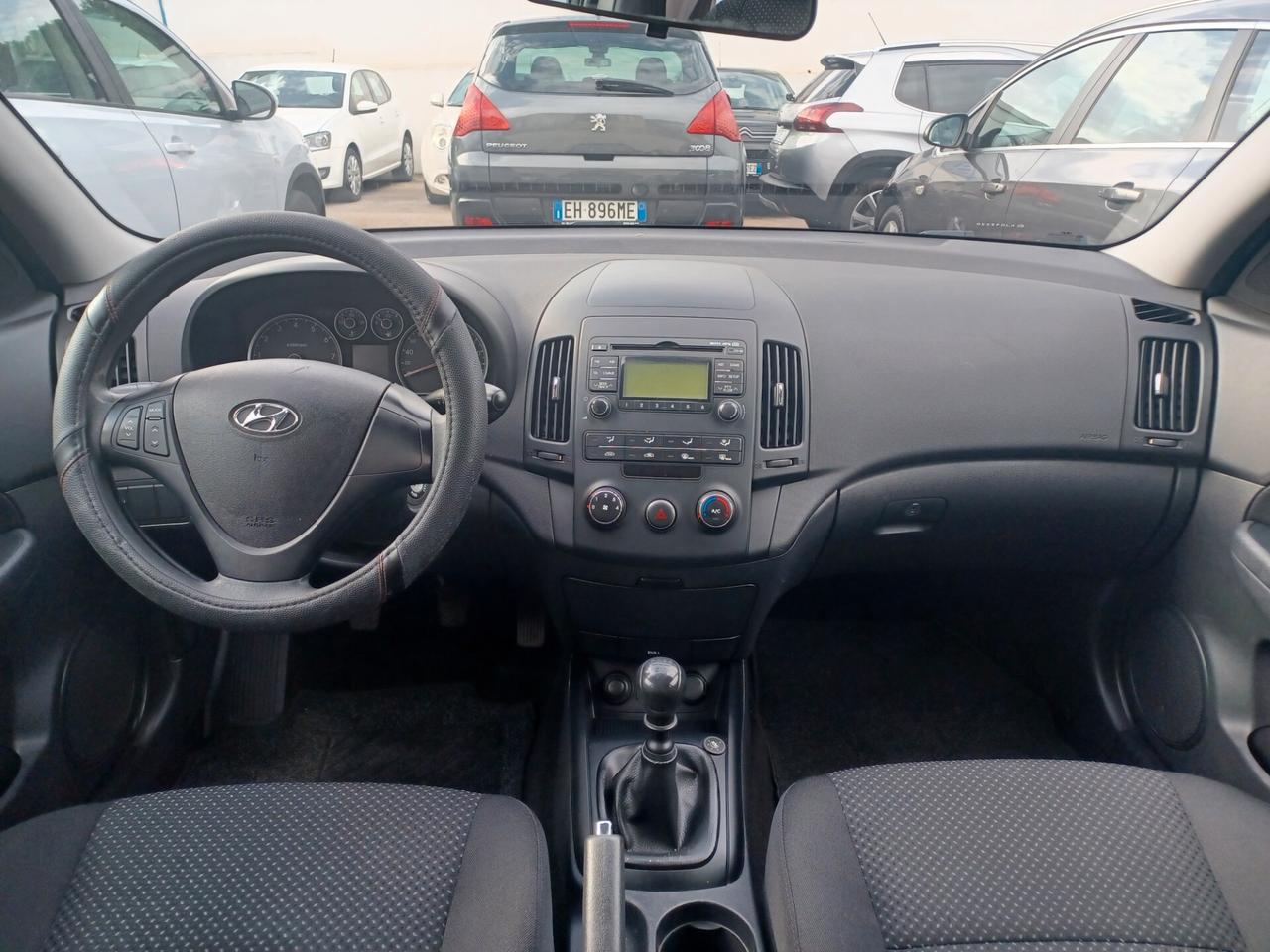 Hyundai i30 1.4 S.W. Blue Drive GPL