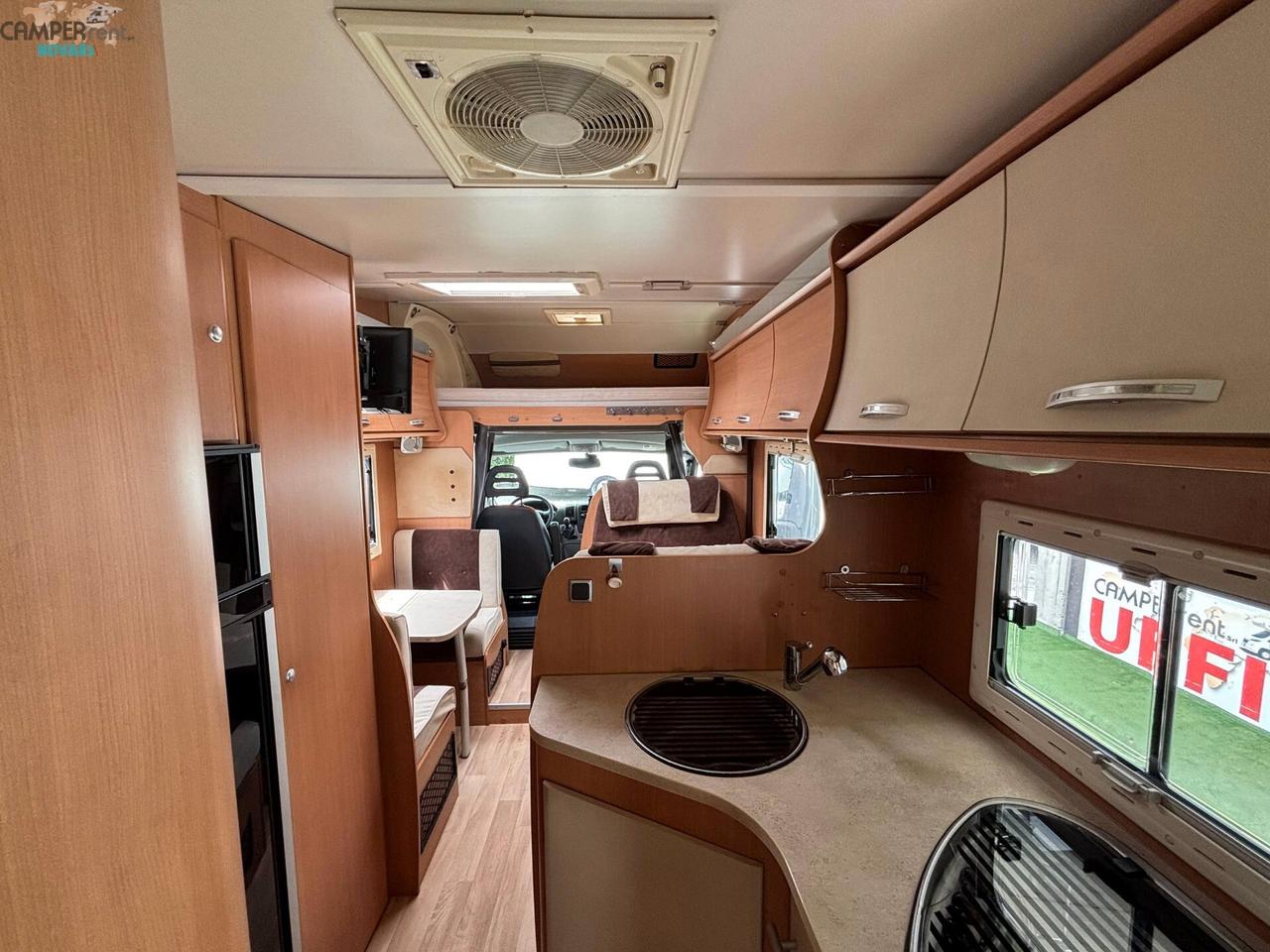 CHALLENGER GENESIS 55 - mansardato con letti a castello in coda