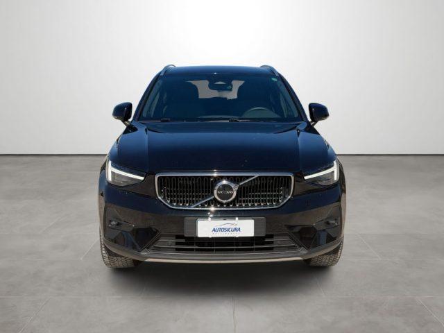 VOLVO XC40 B3 automatico Essential