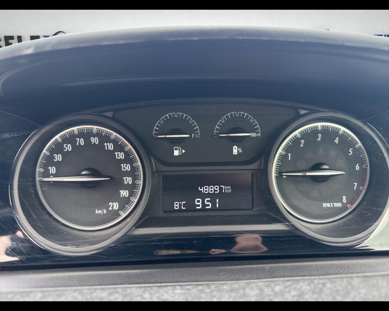 LANCIA Ypsilon 3ª serie - Ypsilon 1.0 FireFly 5 porte S&S Hybrid Ecochic Silver