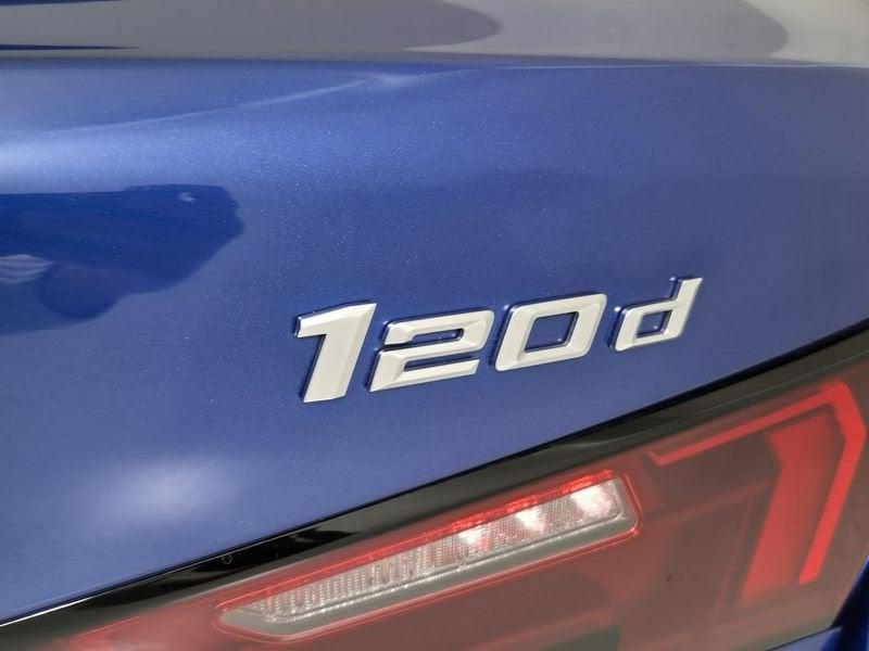 BMW Serie 1 F70 120d 48V MSport Design auto