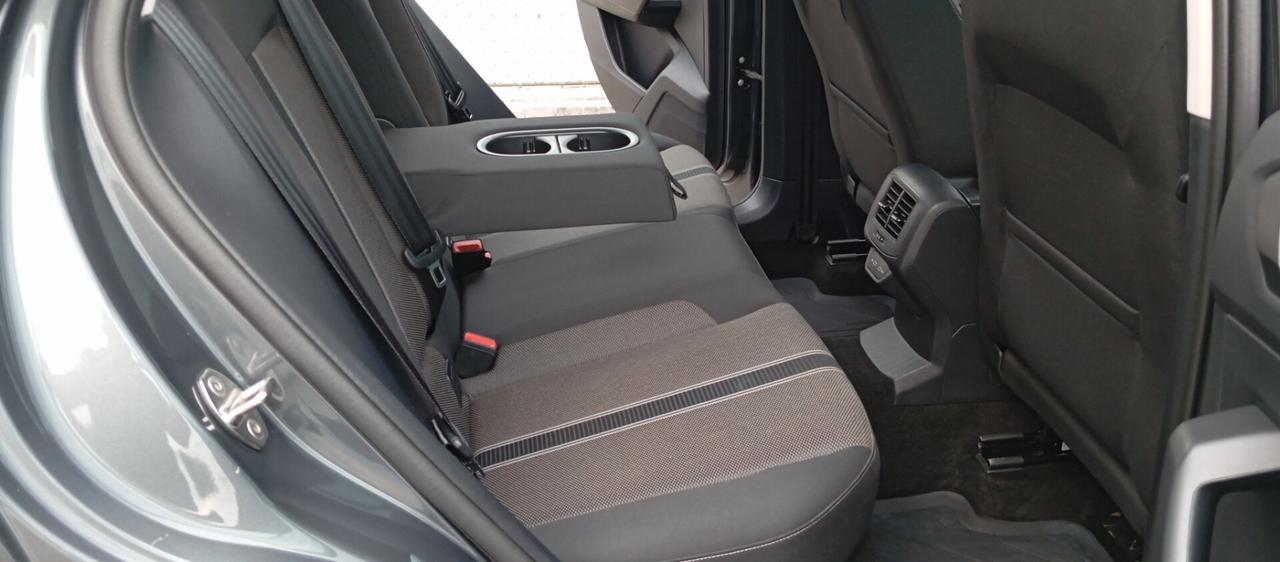 Volkswagen T-Roc 1.6 TDI 115 CV Style-Garanzia