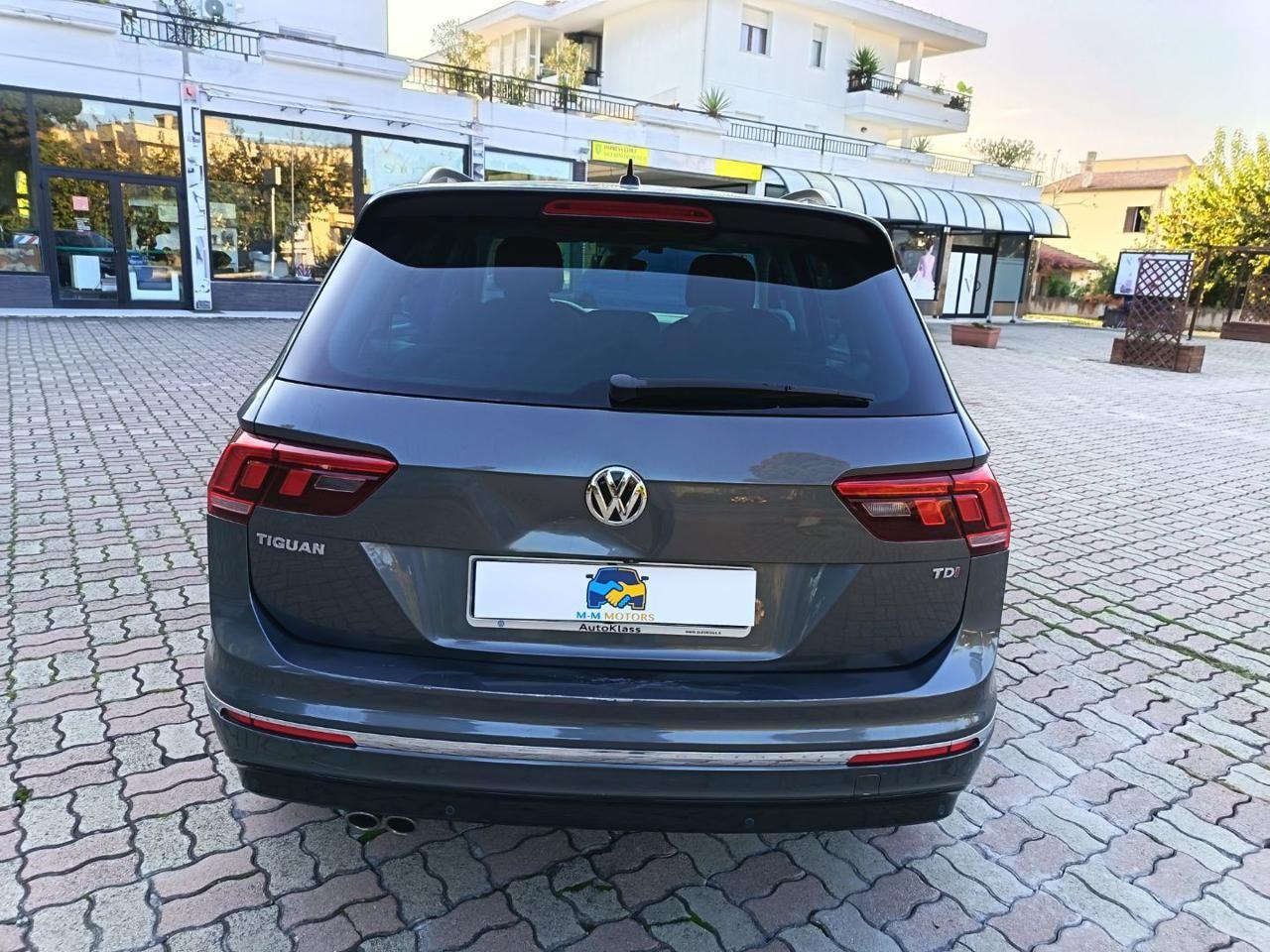 VOLKSWAGEN Tiguan 2.0 BiTDI SCR DSG 4MOTION Advanced R-Line BMT