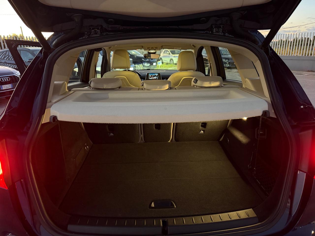 BMW 218D 150CV STEPTRONIC FULL LUXURY 95800KM