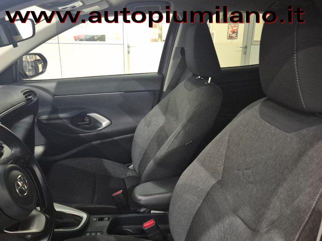 TOYOTA Yaris Cross 1.5 Hybrid 5p. E-CVT Business