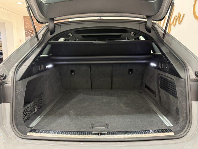 AUDI RS6 Avant 4.0 TFSI V8 Performance