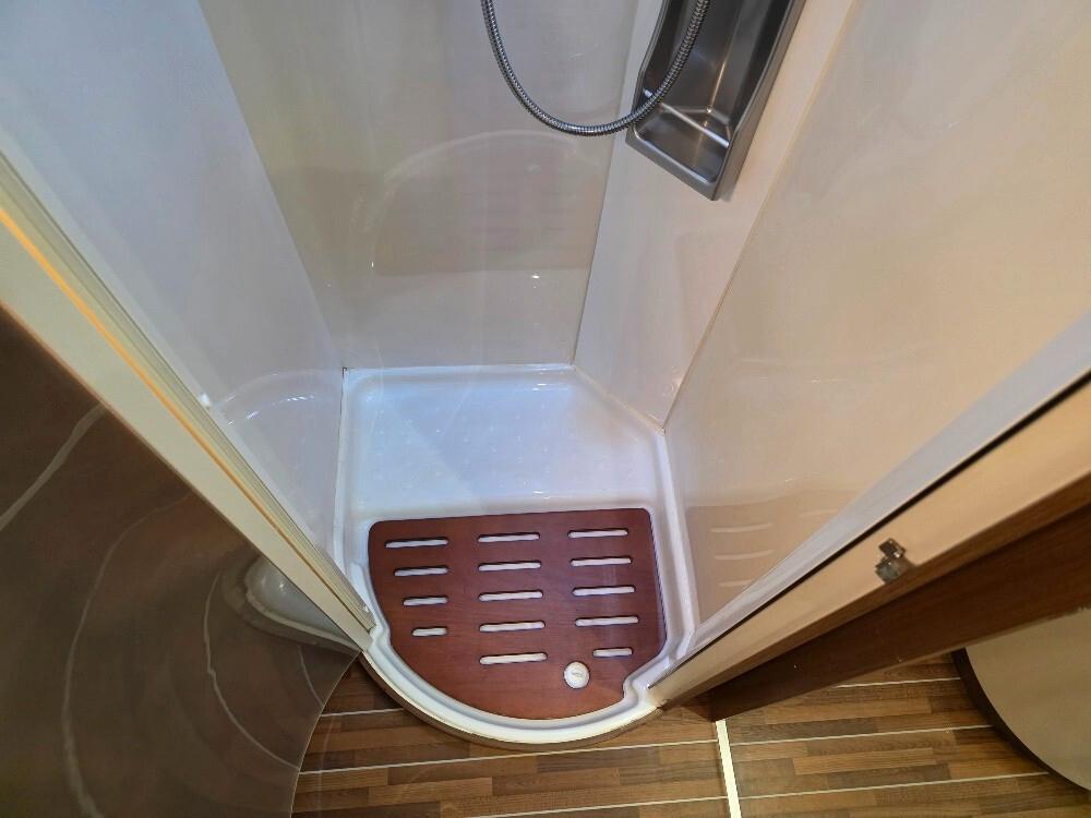 CAMPER MCLOUIS NEVIS 876G
