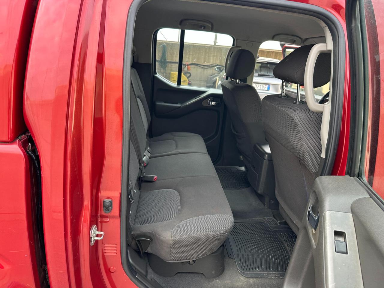 Nissan Navara King Cab Navara duble cab 2.5 dci 174cv