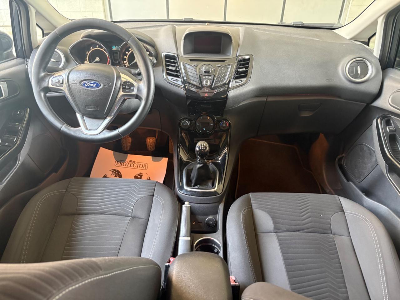 Ford Fiesta 1.0 80CV 5 porte Titanium
