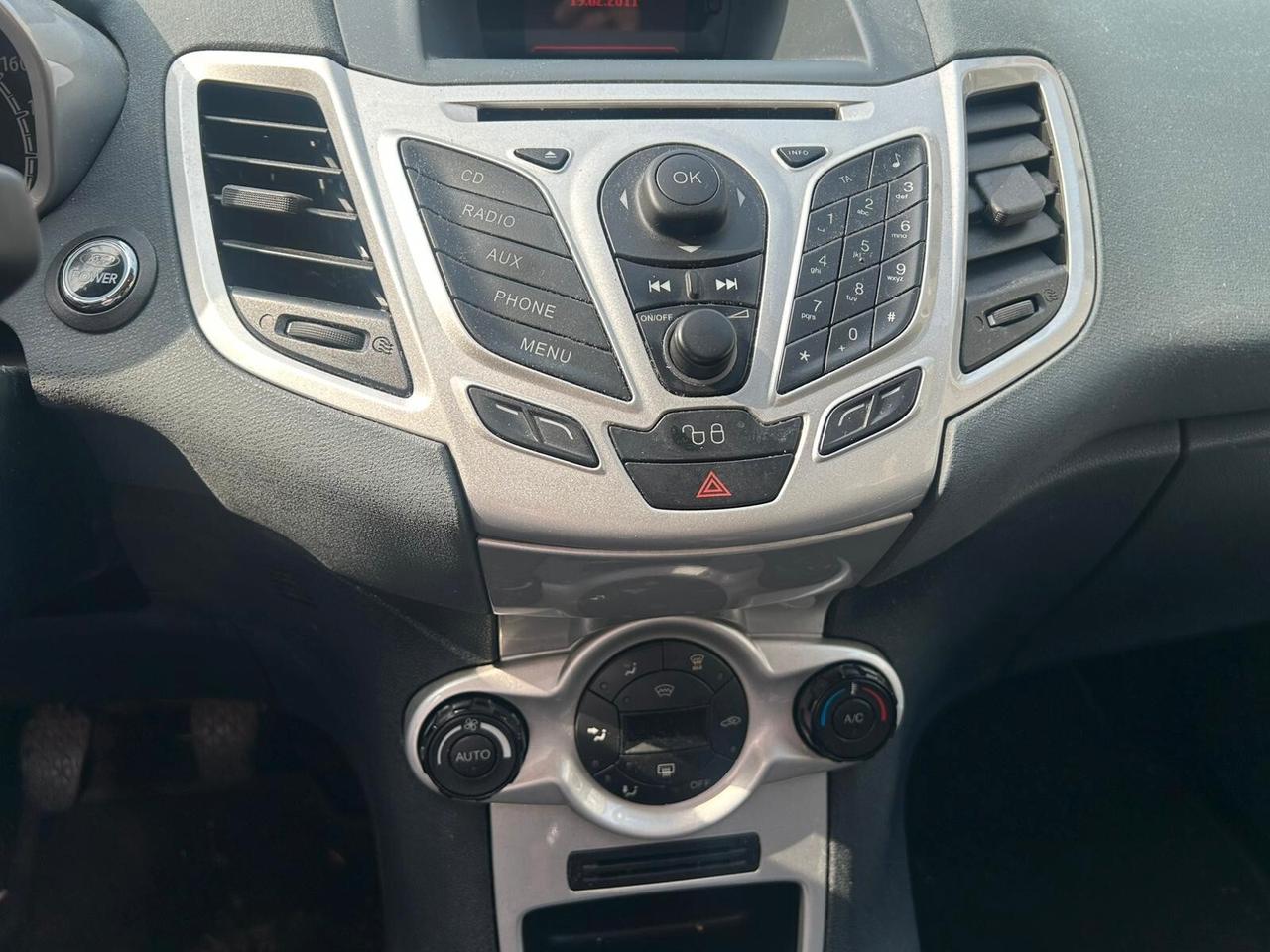 Ford Fiesta 5p 1.6 tdci + c/esp 95cv E5 - ANCHE NEOPATENTATI