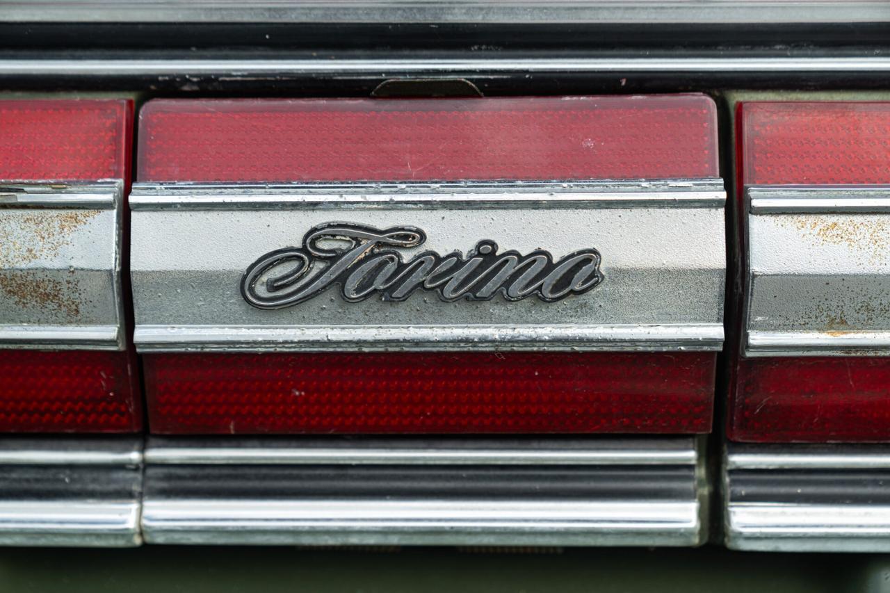 Ford Gran Torino 4 DOOR 5.7 V8 BROUGHAM - FOR00046