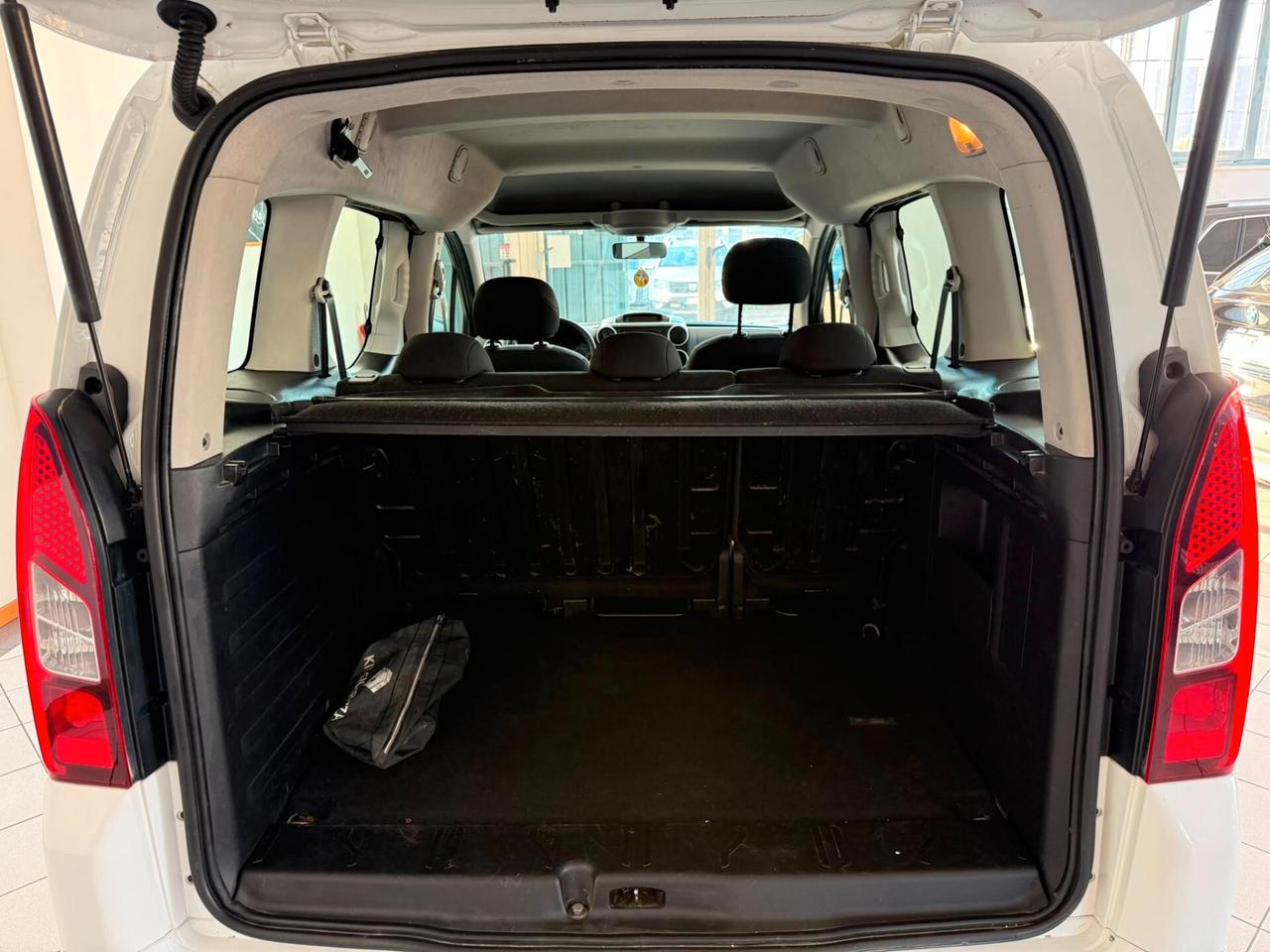 Peugeot Partner Tepee 1.6 HDi 2012
