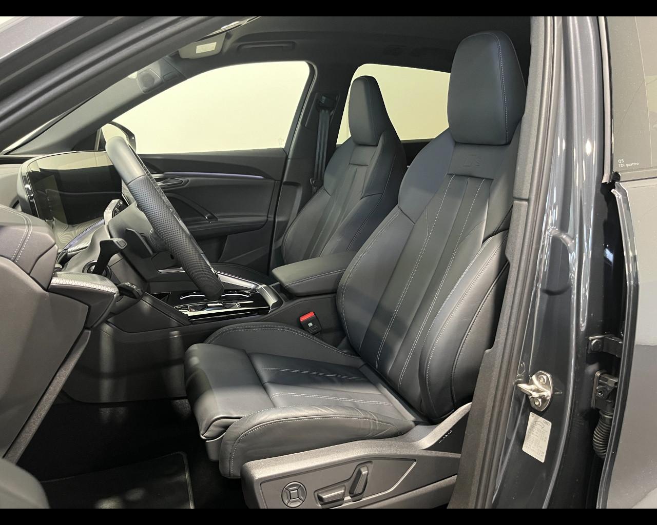 AUDI Q5 TDI MHEV S-TRONIC QUATTRO EDITION ONE