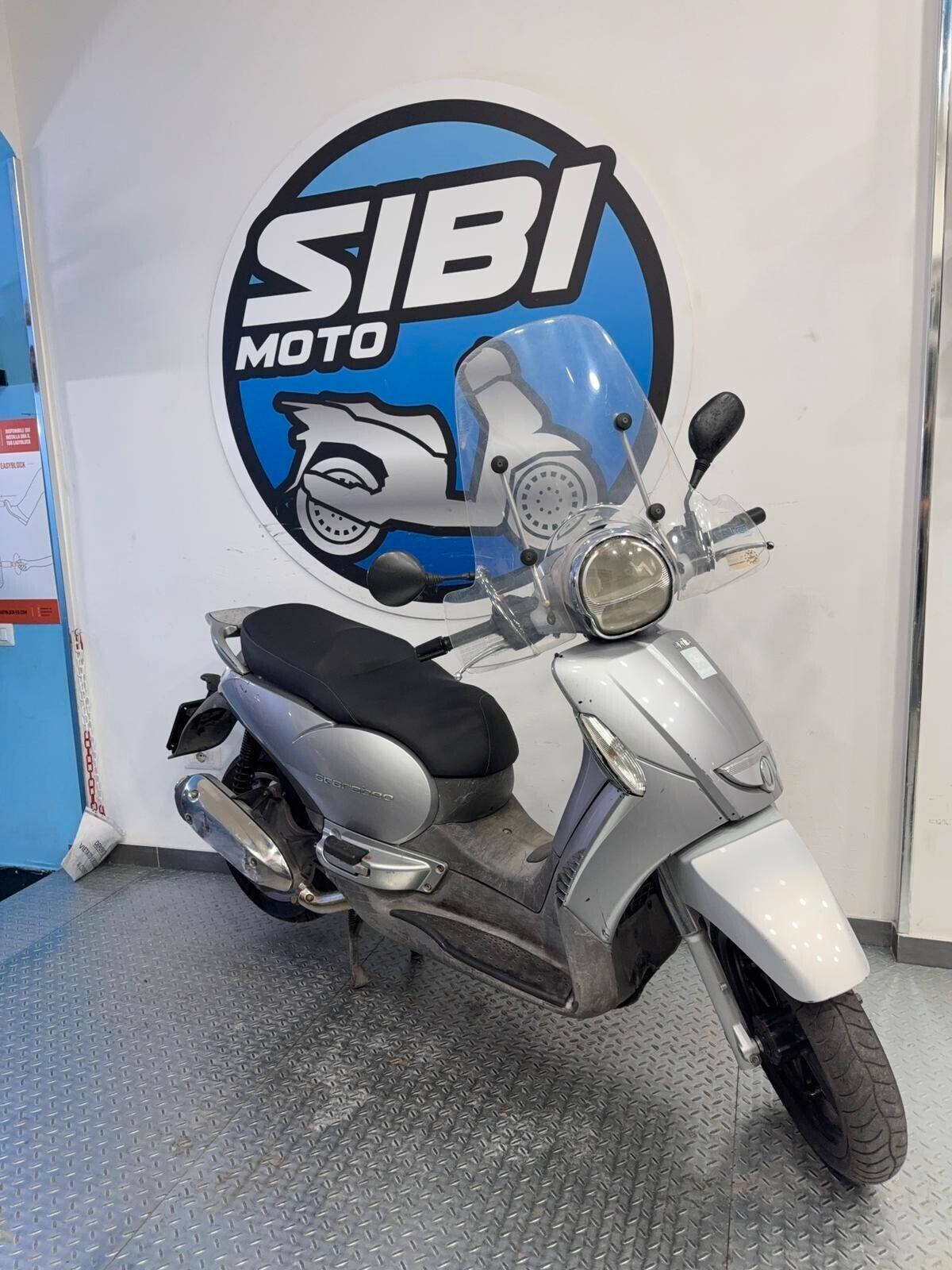 Aprilia Scarabeo 250