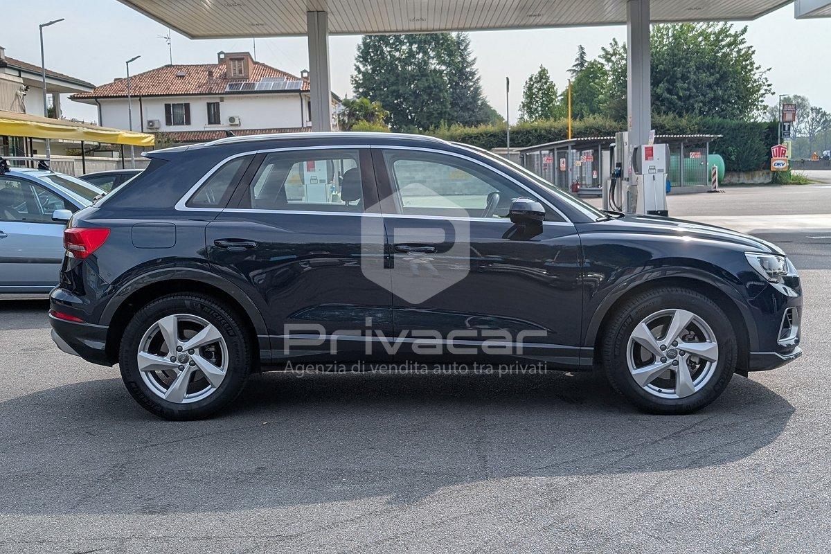 AUDI Q3 35 TDI S tronic