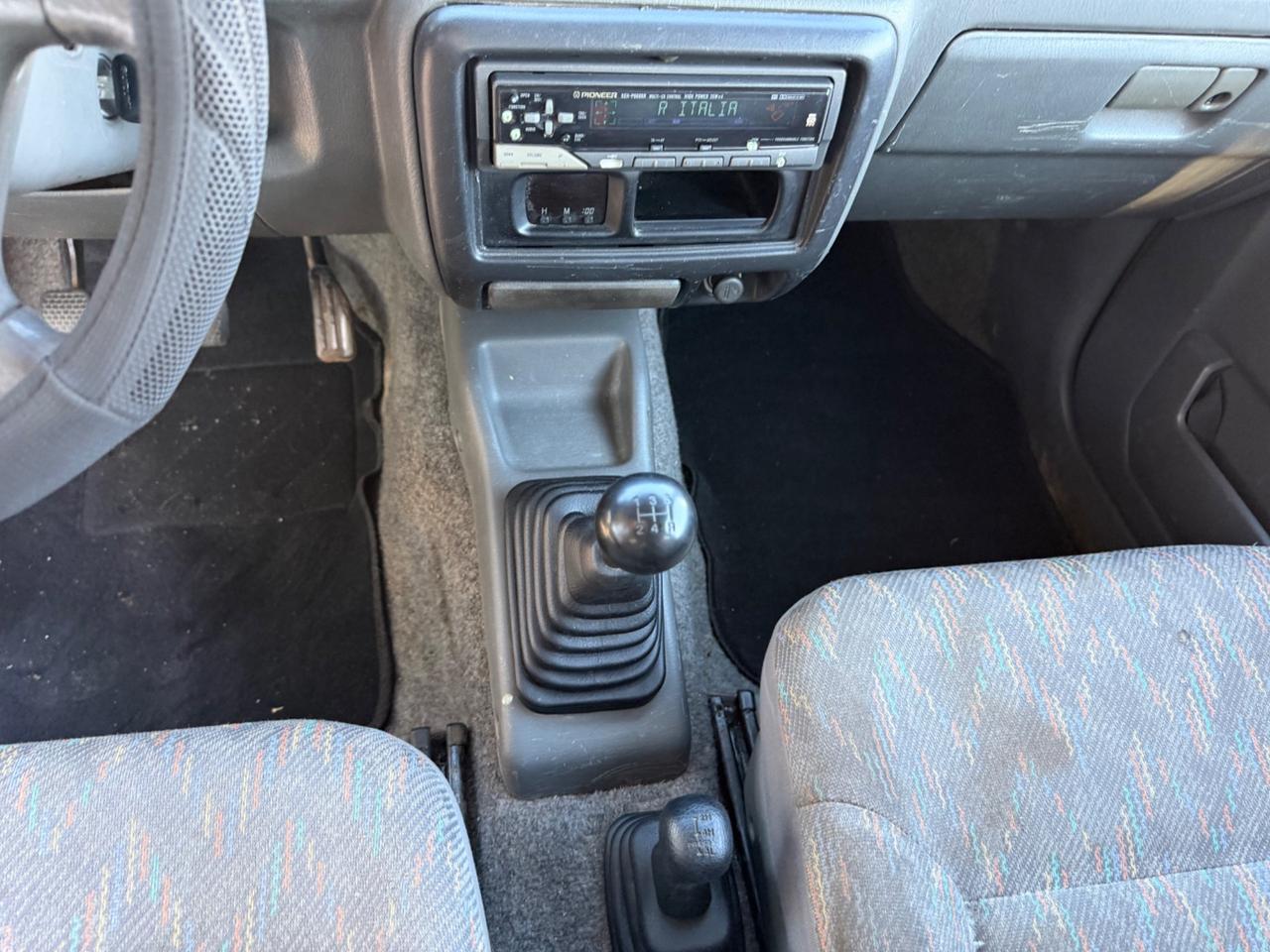 Suzuki Jimny 1.3i 16V cat 4WD JLX