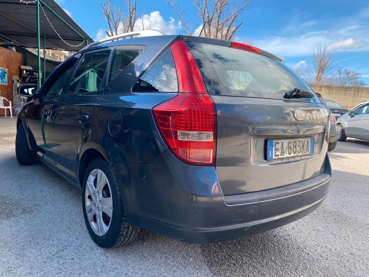 Kia Ceed Sportswagon 1.6crdi 90cv full opt 2011