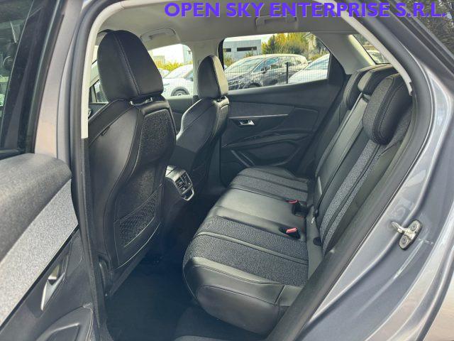 PEUGEOT 3008 PureTech Turbo 130 Allure LED PELLE NAVI CAMERA