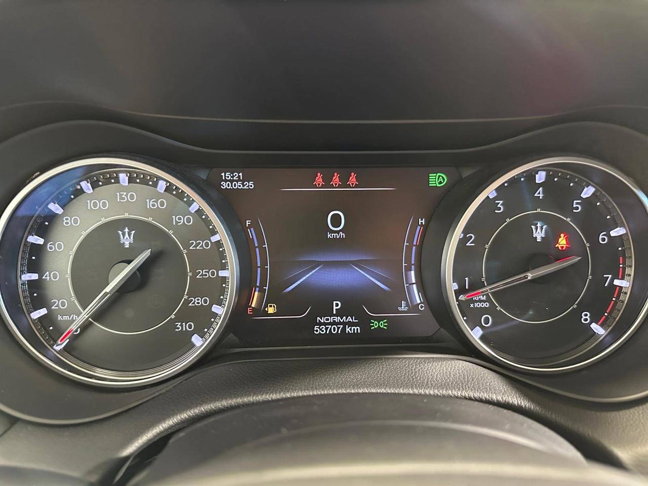 Maserati Ghibli Gransport 330cv