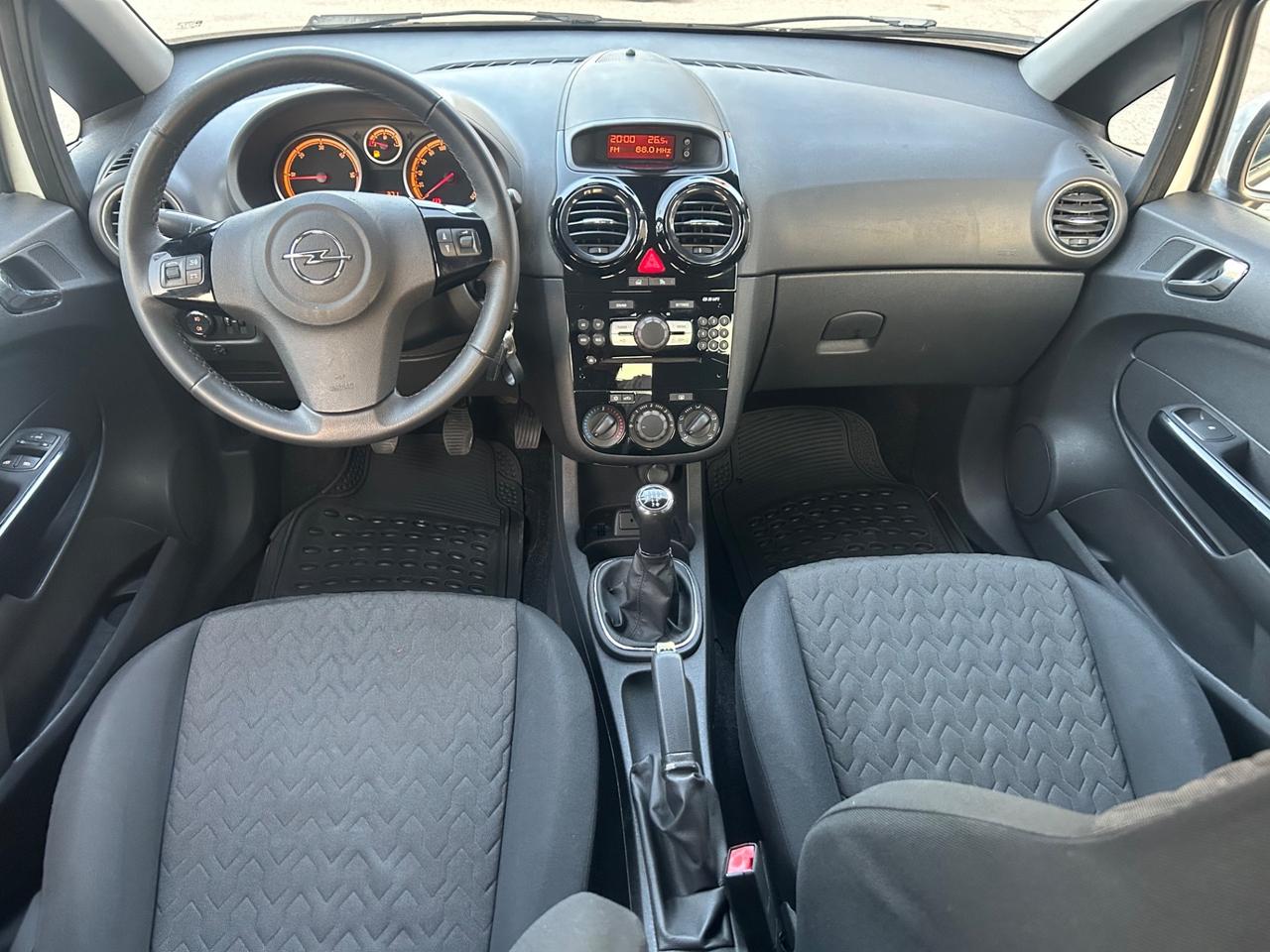 Opel Corsa 1.3 CDTI 75 2013
