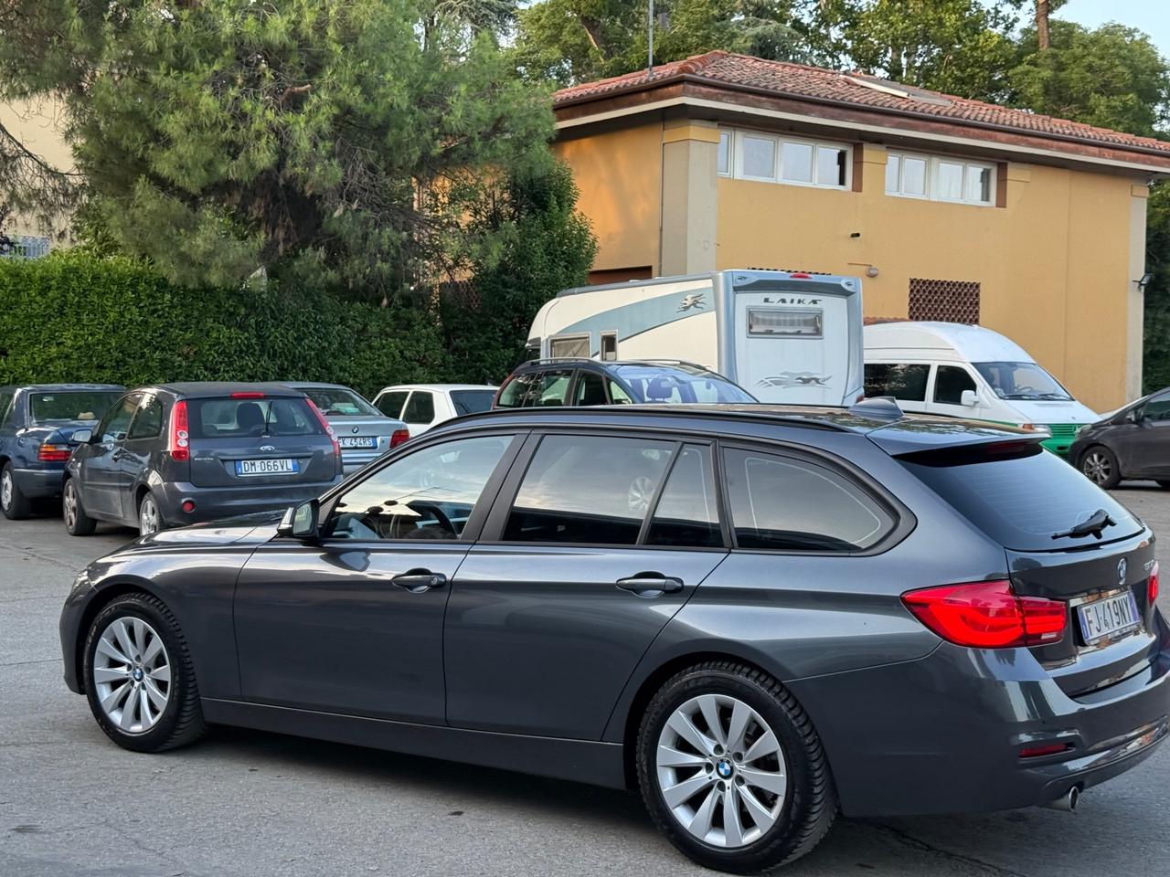 Bmw 318 318d Touring Luxury