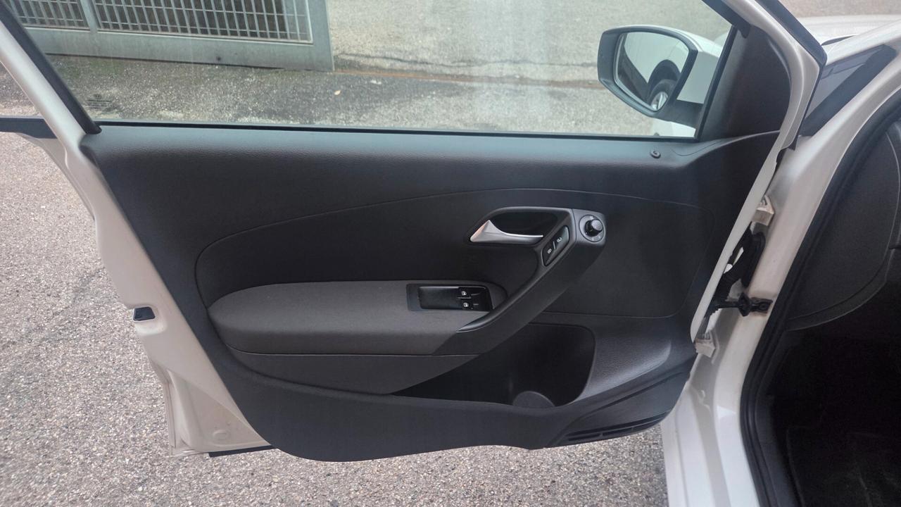 Volkswagen Polo 1.2 5 porte Trendline unico proprietario