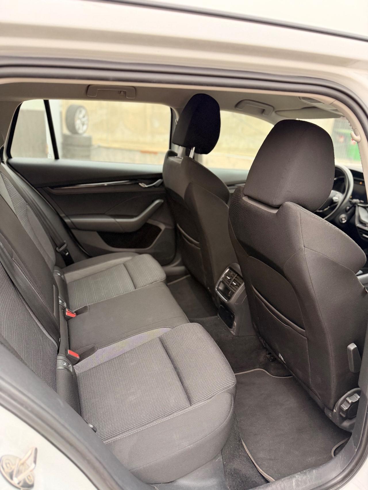 Skoda Octavia 2.0 TDI EVO SCR Wagon Style