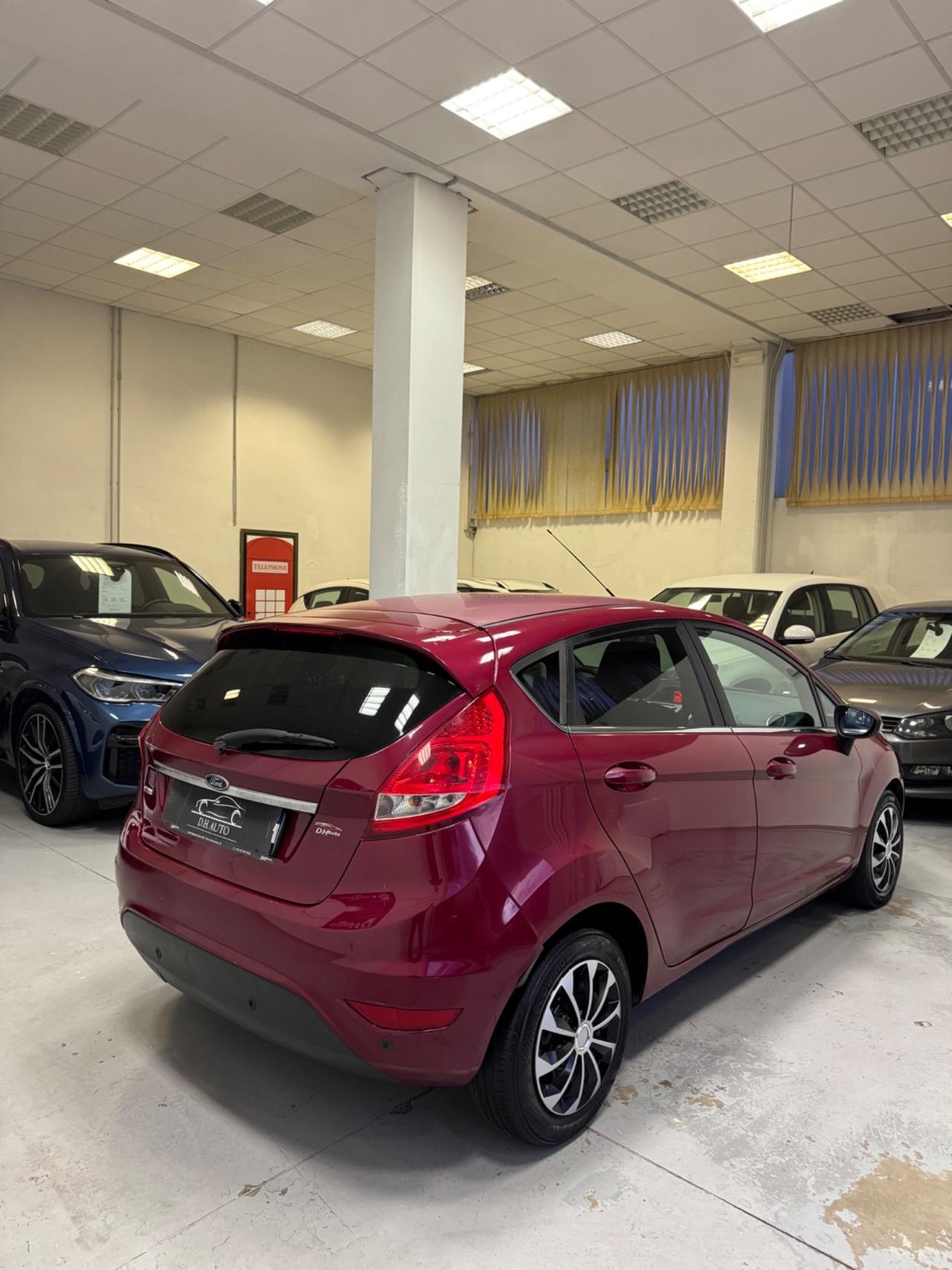 Ford Fiesta 1.6 TDCi 90CV 5 porte DPF Titanium