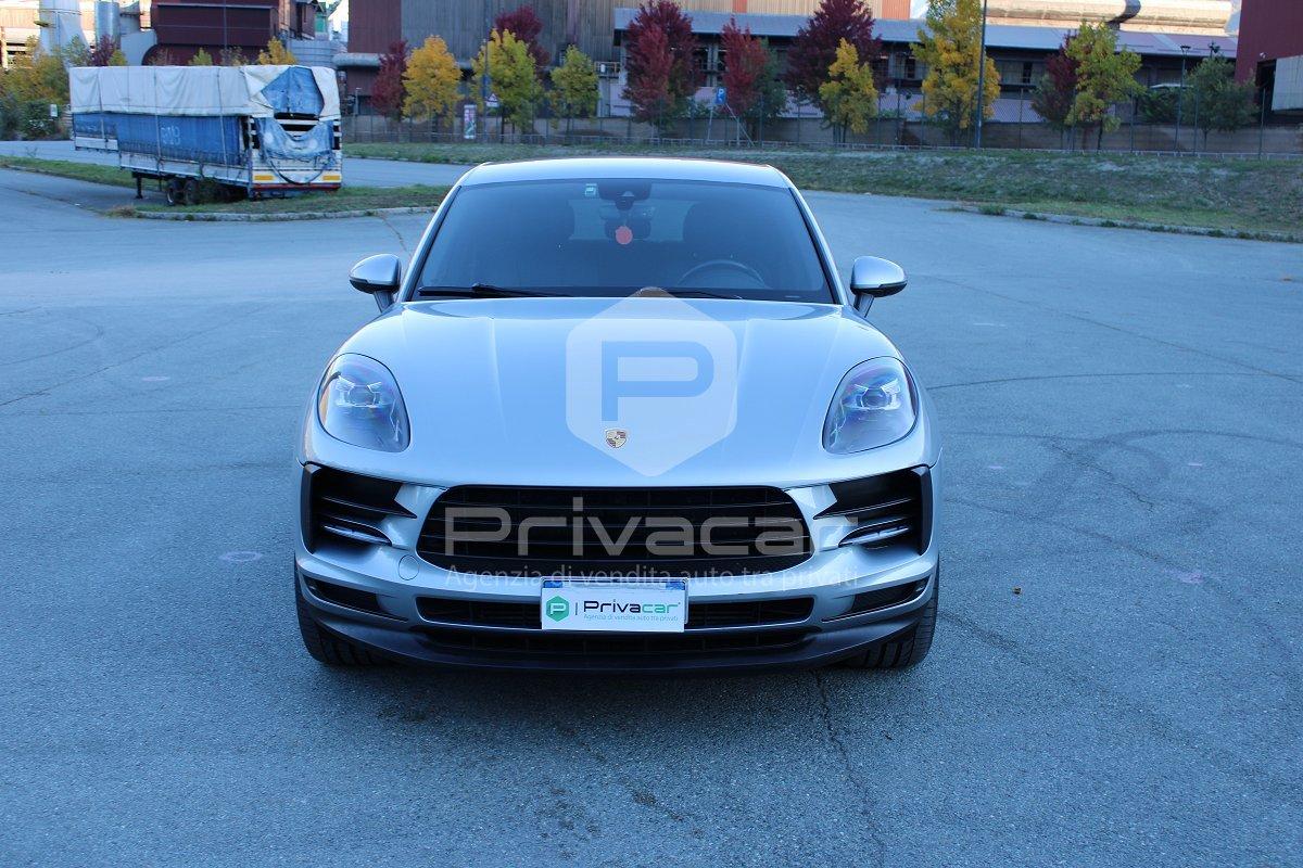 PORSCHE Macan 2.0