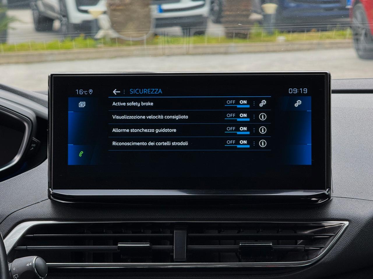 Peugeot 3008 1.5 BlueHDi Allure Pack S 130CV EAT8