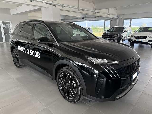 Peugeot 5008 Hybrid 136 CV e-DCS6 Allure