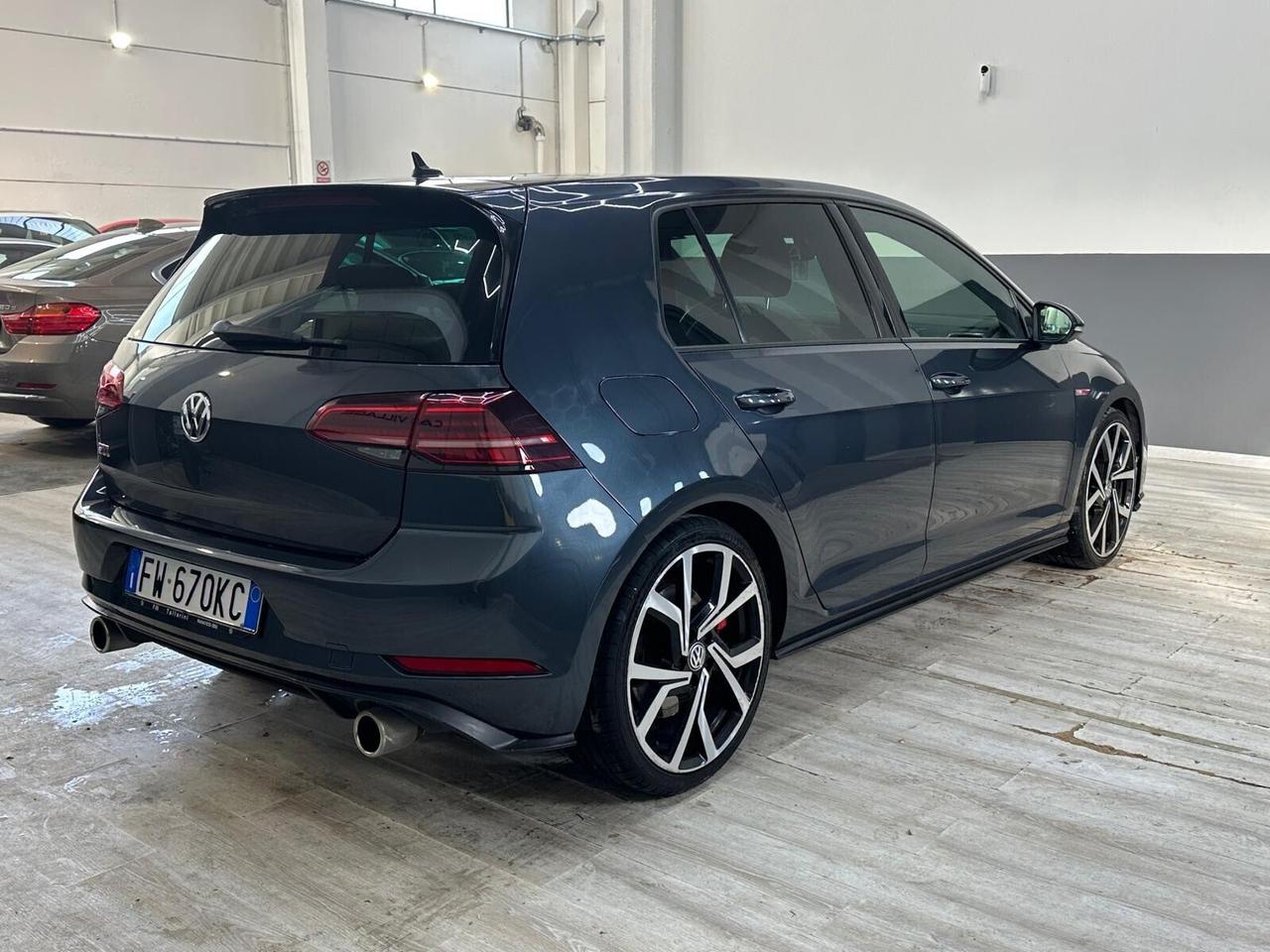 Volkswagen Golf GTI 2.0 245 CV TSI DSG 5p. BMT