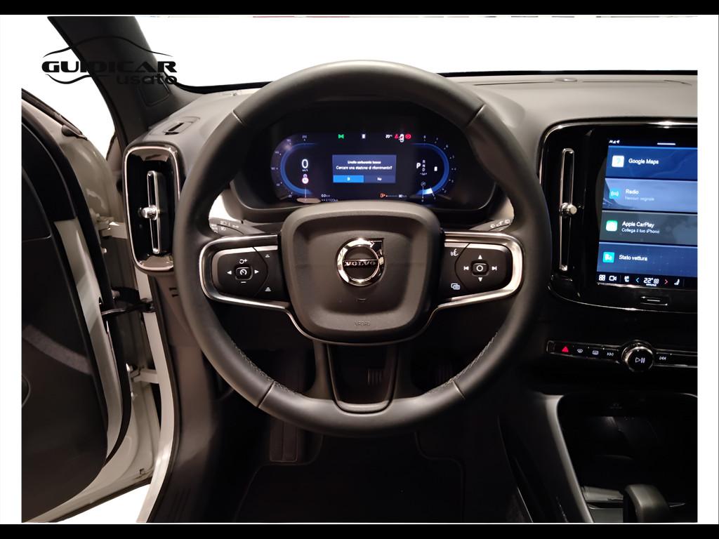 VOLVO XC40 2023 - XC40 2.0 b3 Core auto