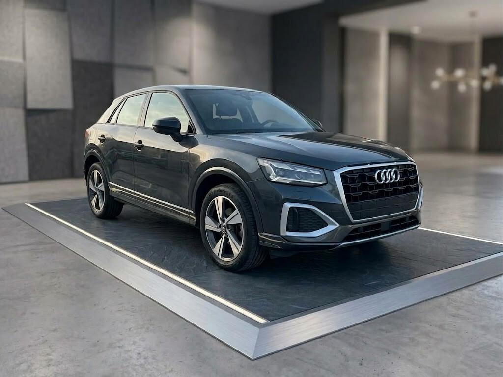 Audi Q2 30 TFSI Business Advanced