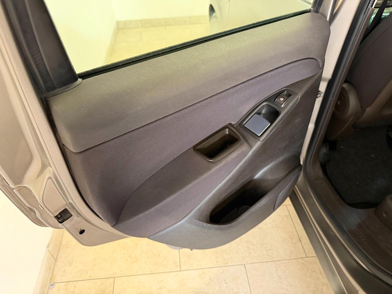 Lancia MUSA 1.4 8V GPL Ecochic Platino Full DISTRIBUZ TAGLIANDATA NEOPATENTATI