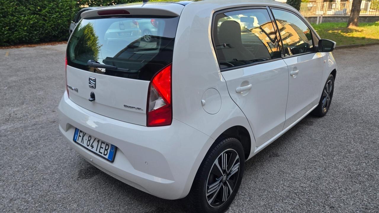 Seat Mii 1.0 68 CV 5 porte by Cosmopolitan Ecofuel