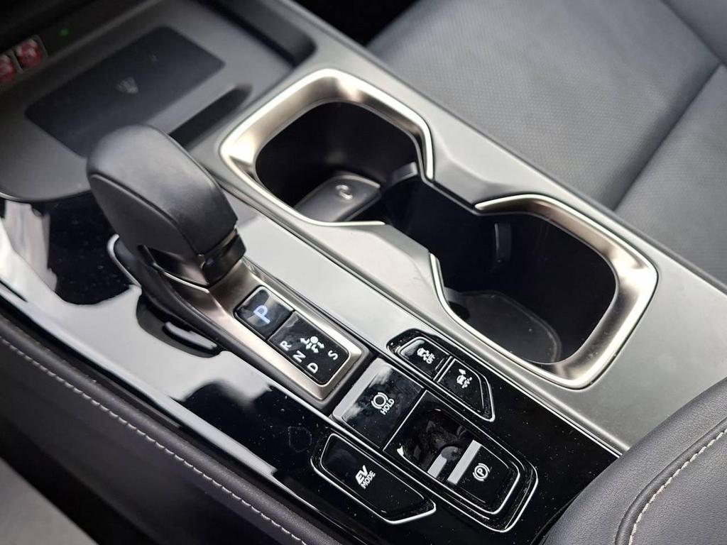 Lexus NX 2.5 Hybrid Premium 4WD e-CVT